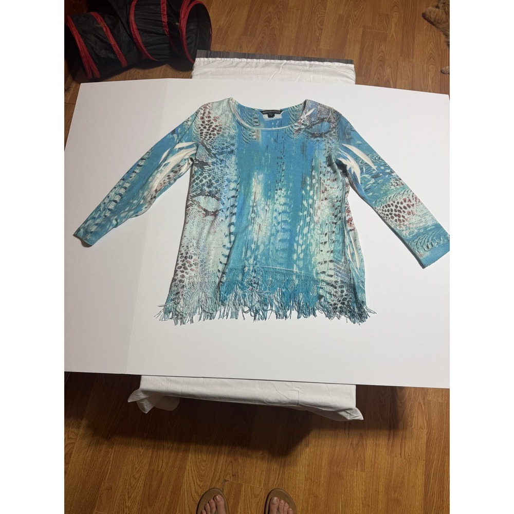 Anushka by Sienna Rose Blue Abstract Print Fringe Hem Knit Top Medium
